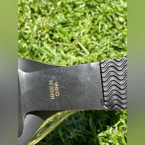 Y2K Vintage Clear Rainbow Heel with Checkerboard Footbed - Picture 11 of 13